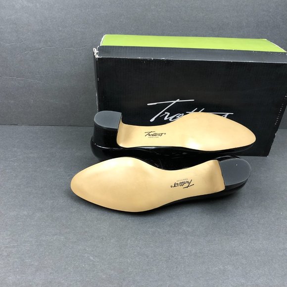 NWB Trotters Women's Jamie Shoes - Picture 5 of 5